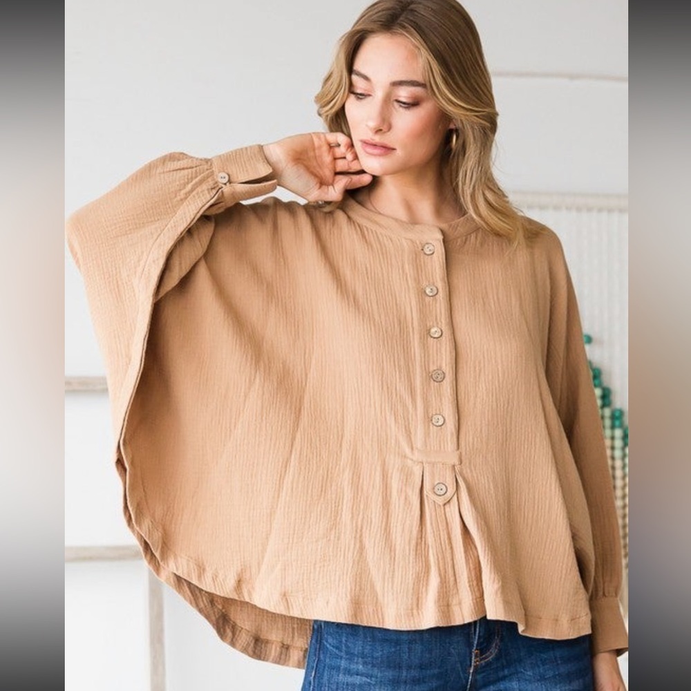 Heyson brand button down Gauze Poncho top